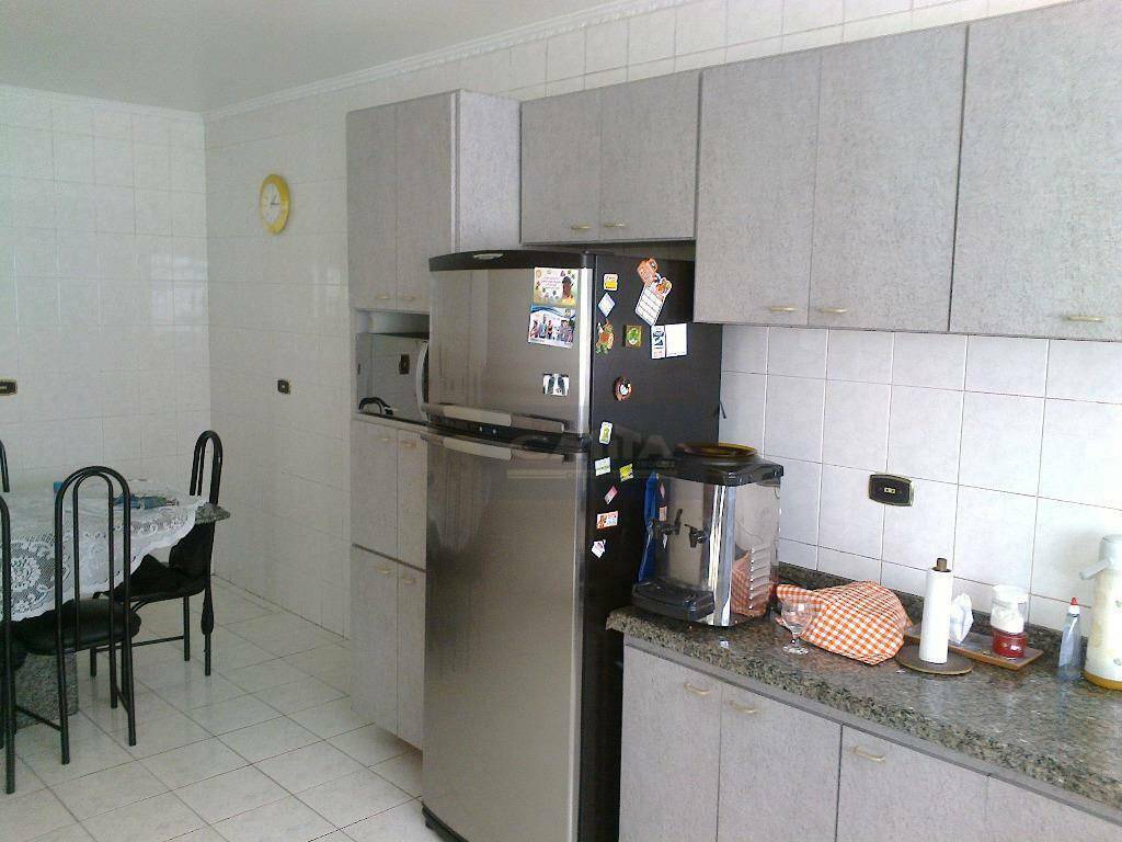 Sobrado à venda com 3 quartos, 319m² - Foto 11