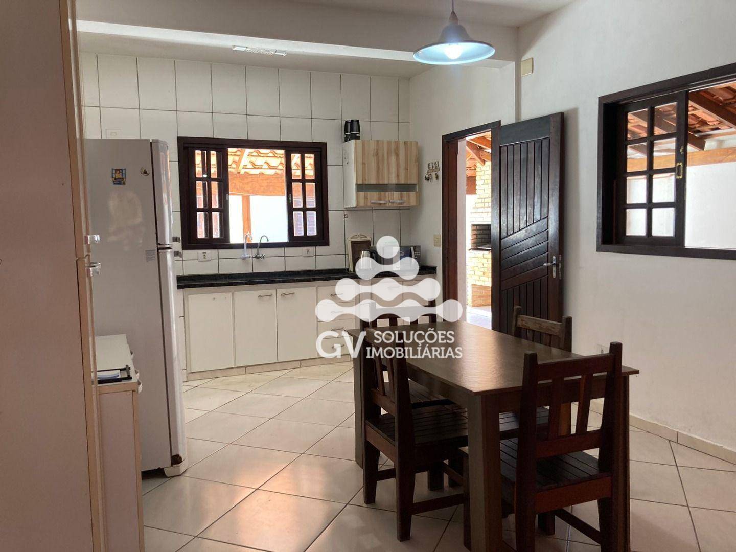 Casa à venda com 3 quartos, 168m² - Foto 6