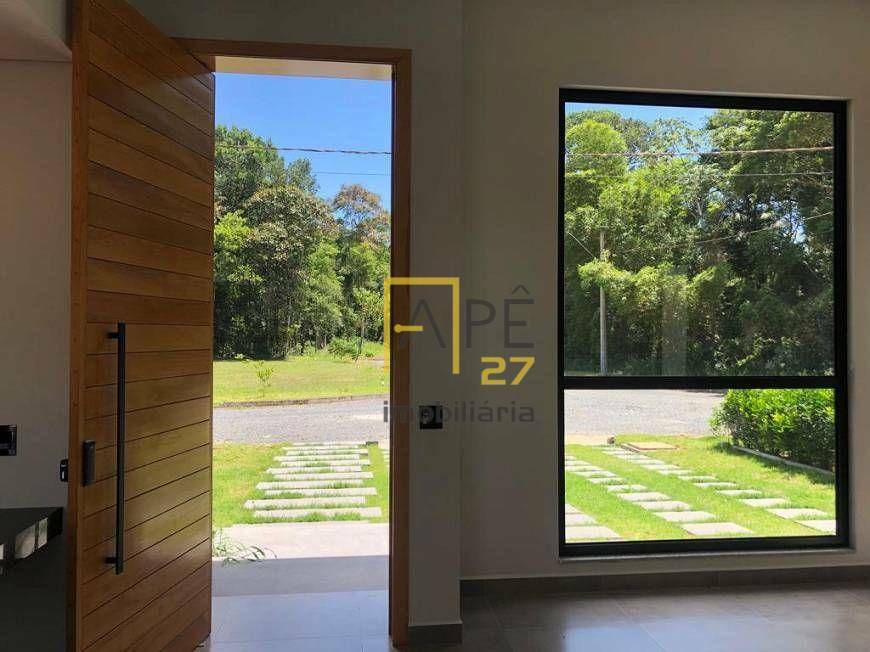 Casa de Condomínio à venda com 3 quartos, 160m² - Foto 2