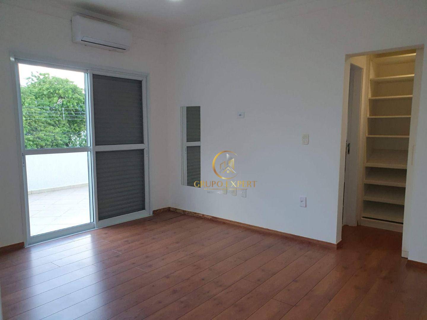 Sobrado para alugar com 4 quartos, 330m² - Foto 5