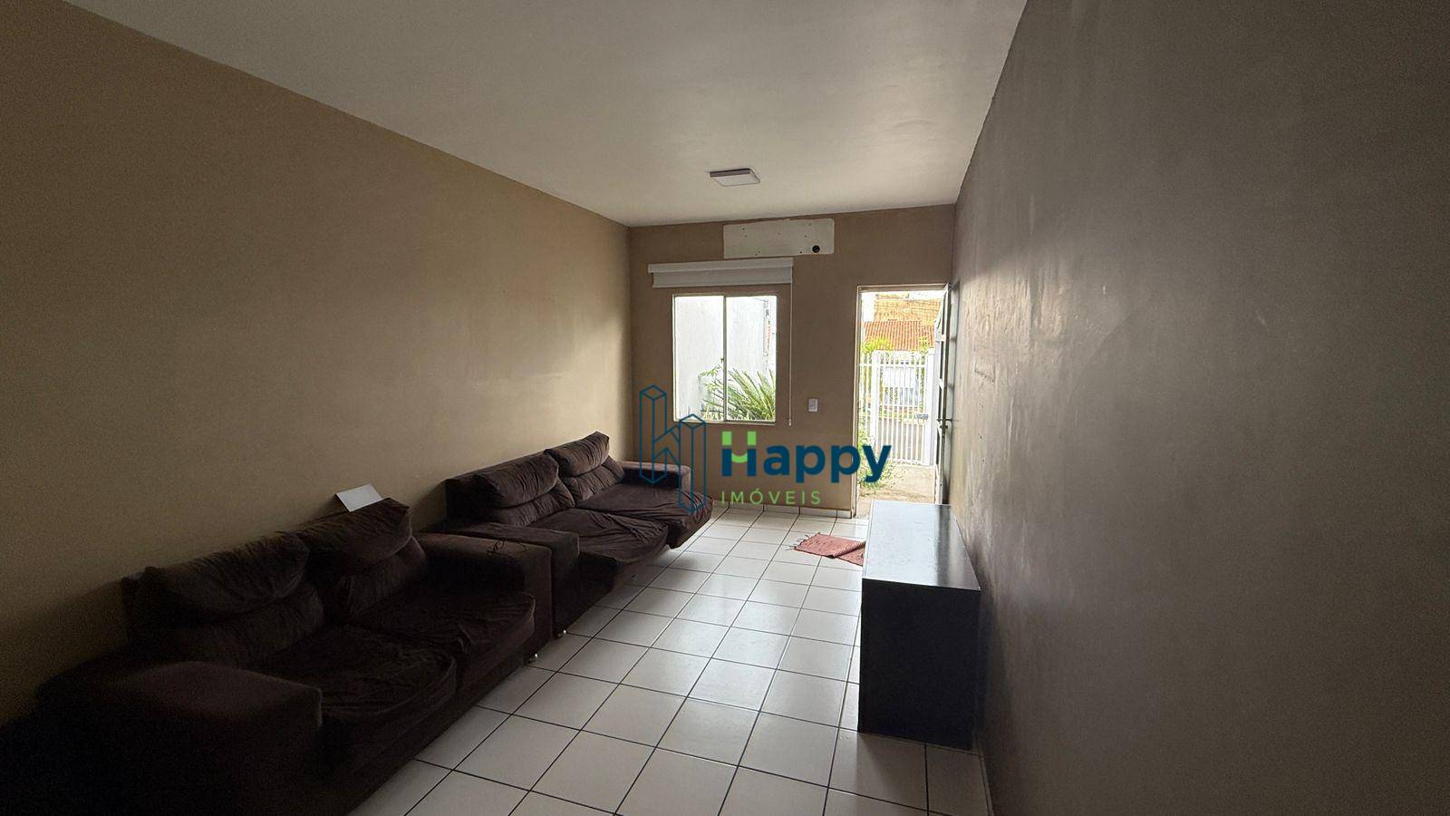 Casa, 3 quartos, 130 m² - Foto 1