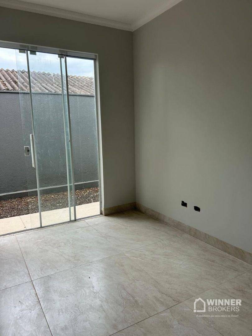 Casa à venda com 3 quartos, 92m² - Foto 6