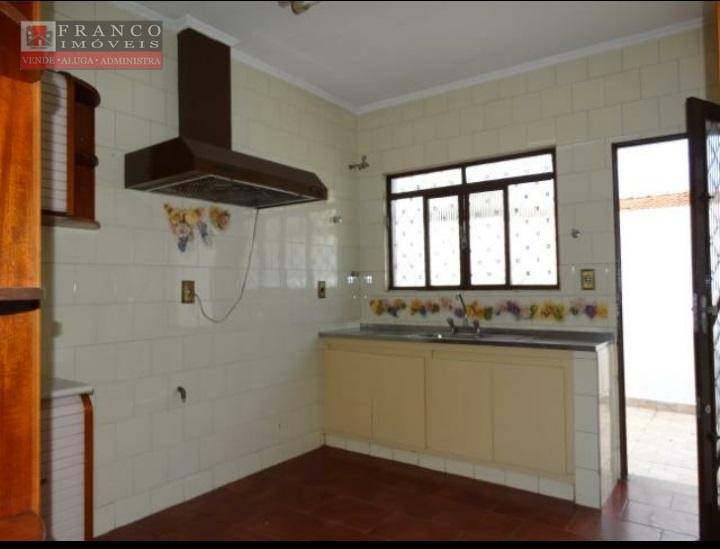 Casa à venda com 5 quartos, 405m² - Foto 5