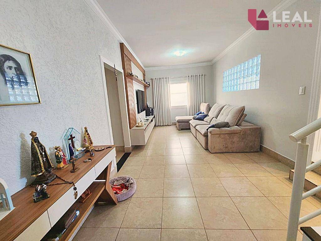 Casa à venda com 4 quartos, 346m² - Foto 8