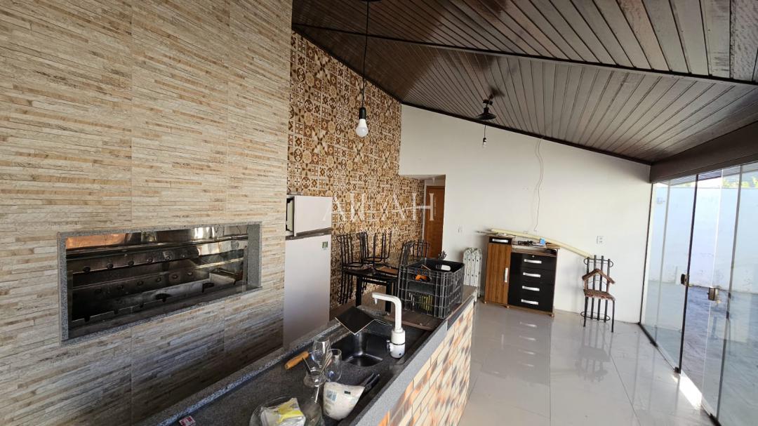 Casa à venda com 3 quartos, 108m² - Foto 6