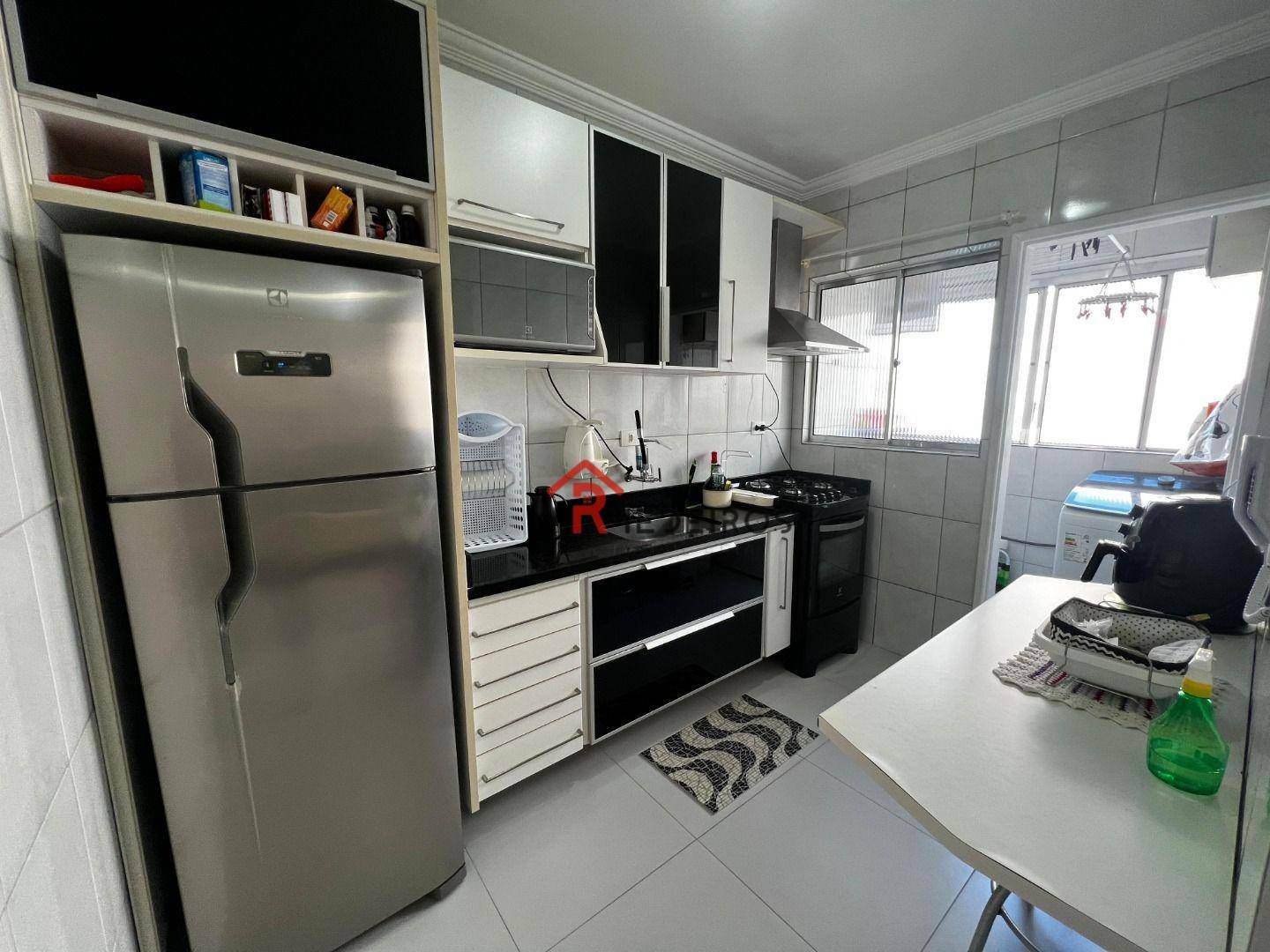 Apartamento à venda com 1 quarto, 47m² - Foto 6