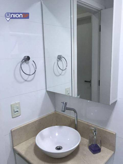 Apartamento à venda com 2 quartos, 55m² - Foto 13