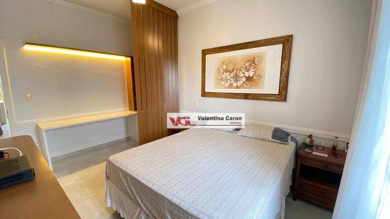 Chácara à venda com 5 quartos, 350m² - Foto 13