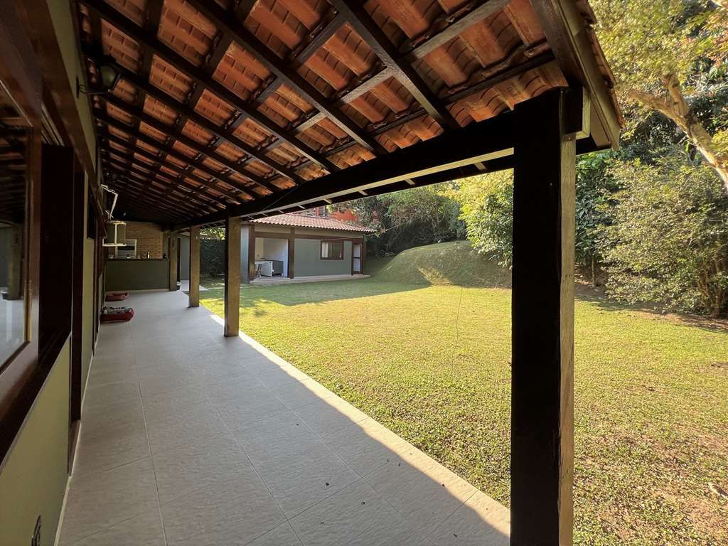 Casa de Condomínio à venda com 4 quartos, 320m² - Foto 44