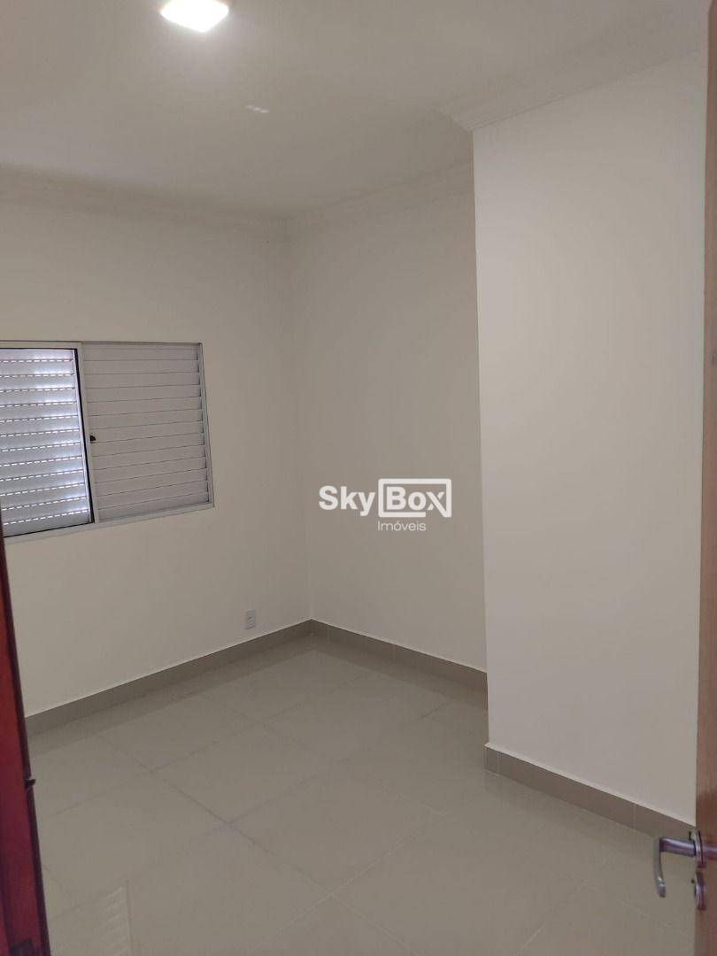 Apartamento à venda com 2 quartos, 61m² - Foto 4