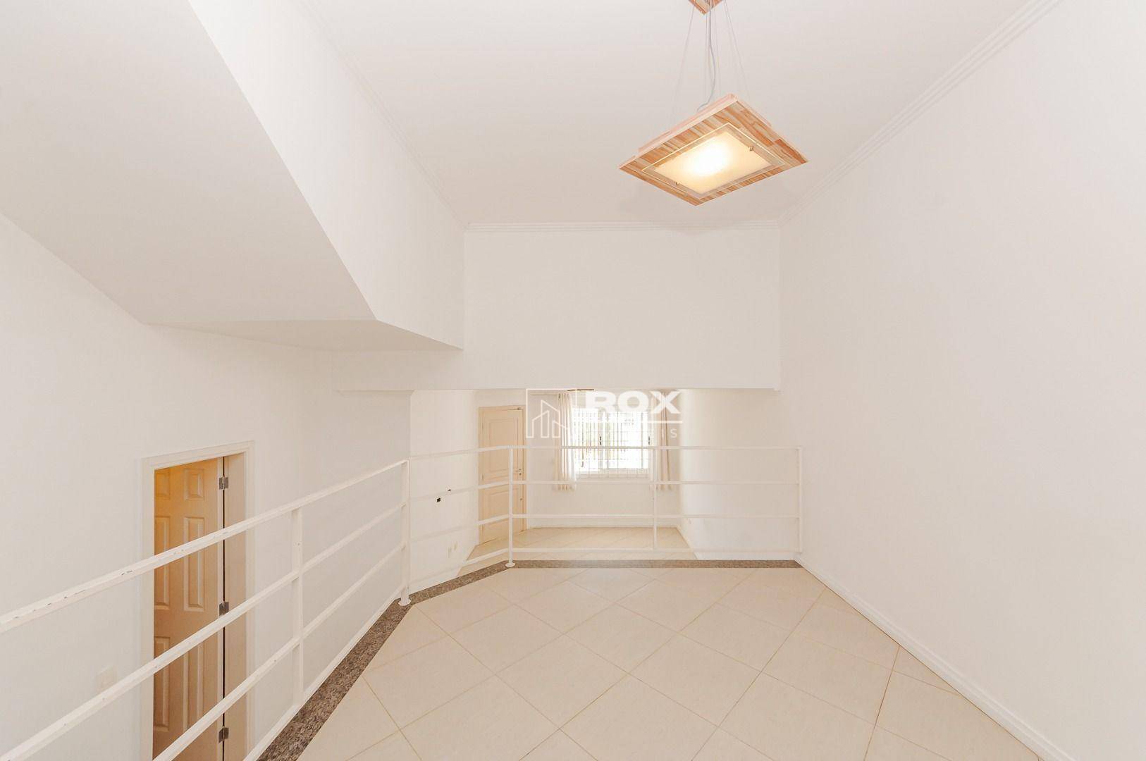 Casa à venda com 5 quartos, 184m² - Foto 10