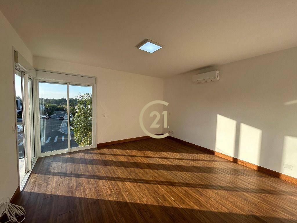 Casa de Condomínio à venda e aluguel com 3 quartos, 278m² - Foto 9