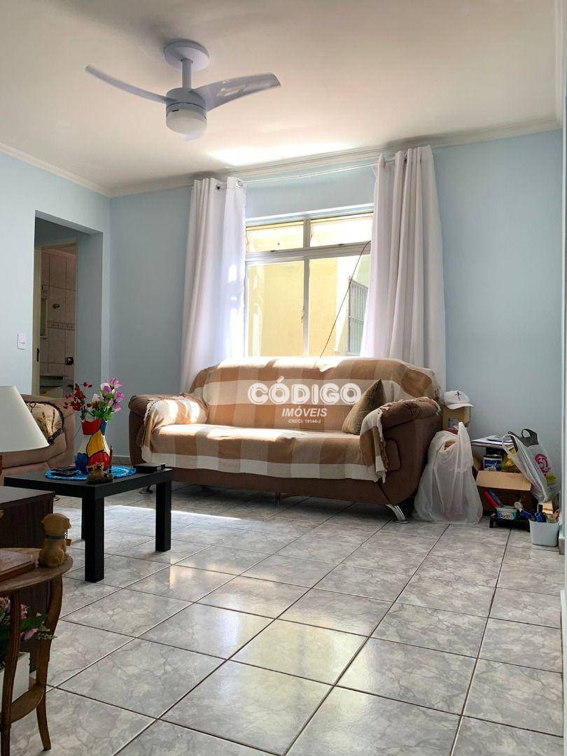 Apartamento à venda com 2 quartos, 60m² - Foto 4