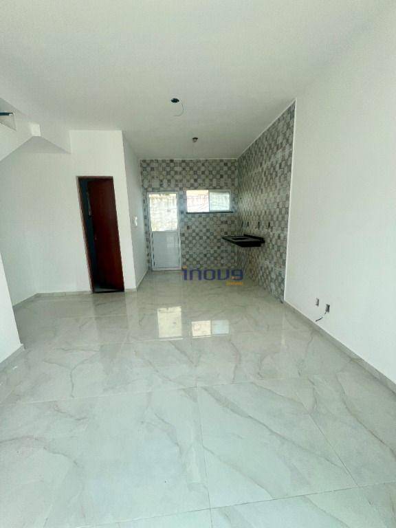 Casa de Condomínio, 2 quartos - Foto 1