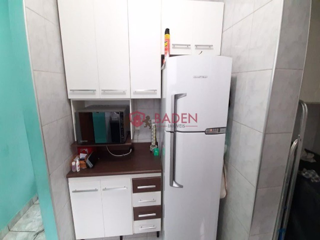 Apartamento à venda com 1 quarto, 51m² - Foto 10