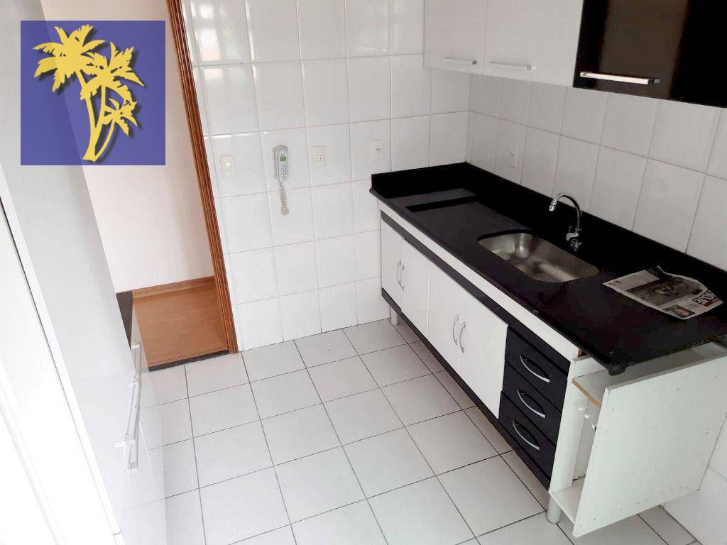 Apartamento para alugar com 3 quartos, 70m² - Foto 5