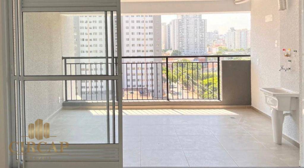 Apartamento à venda com 3 quartos, 74m² - Foto 1