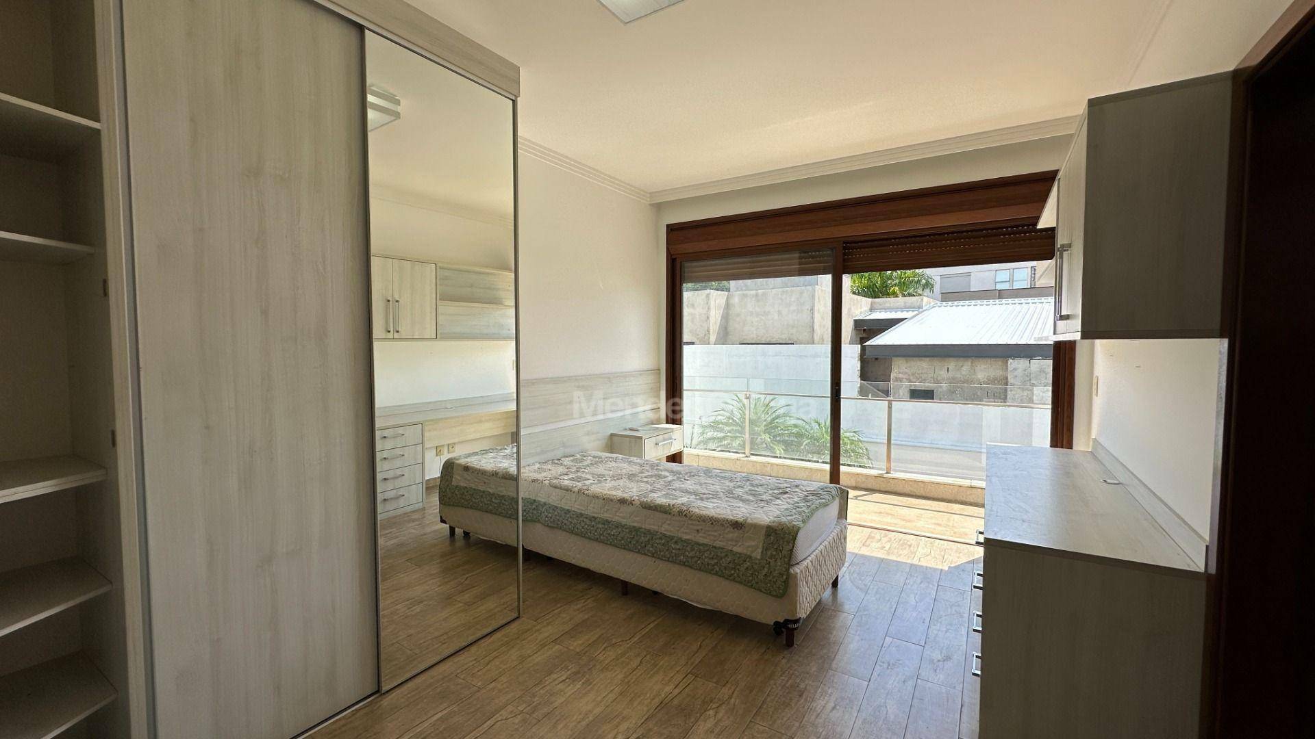 Casa de Condomínio à venda com 4 quartos, 409m² - Foto 34