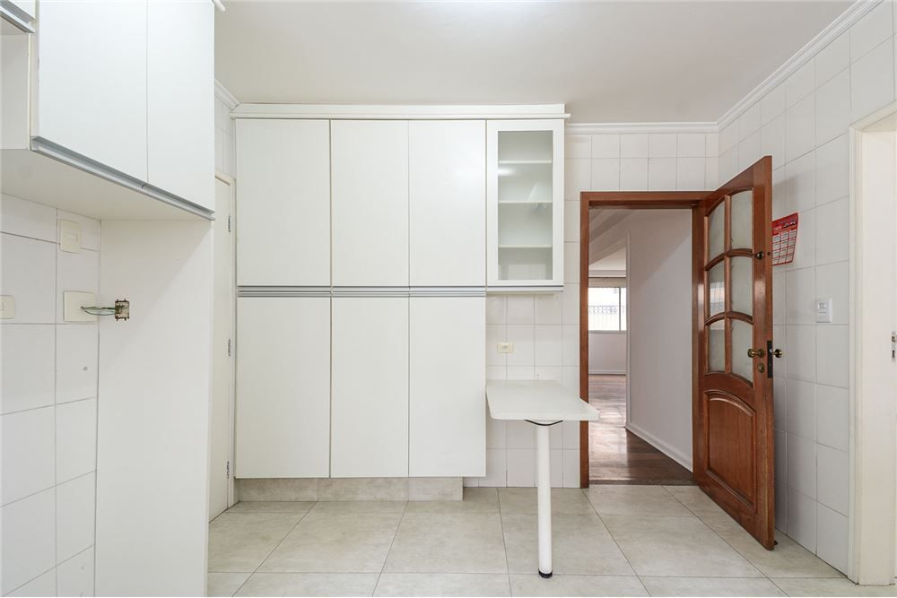 Apartamento à venda com 3 quartos, 161m² - Foto 9