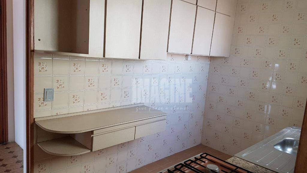 Apartamento à venda com 3 quartos, 69m² - Foto 8