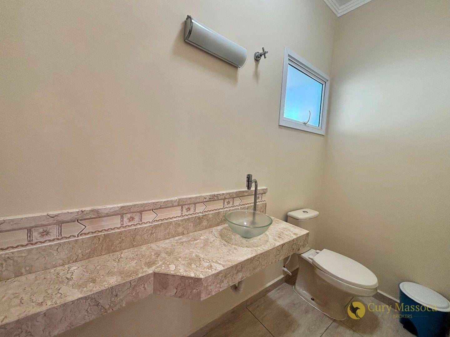 Casa de Condomínio para alugar com 3 quartos, 153m² - Foto 3
