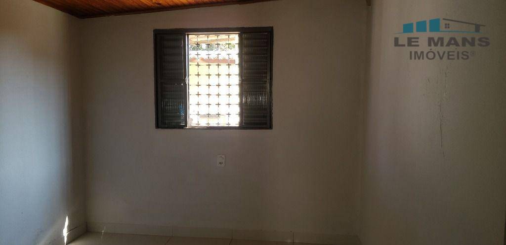 Casa à venda com 3 quartos, 170m² - Foto 18