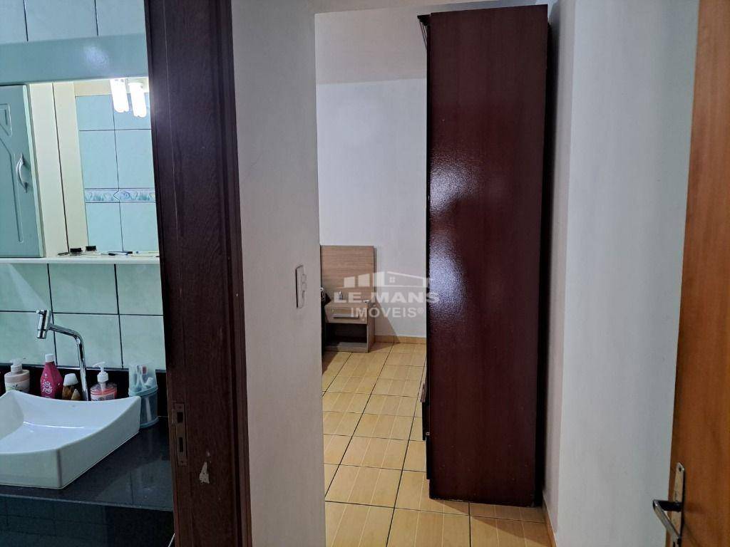 Casa à venda com 2 quartos, 122m² - Foto 13