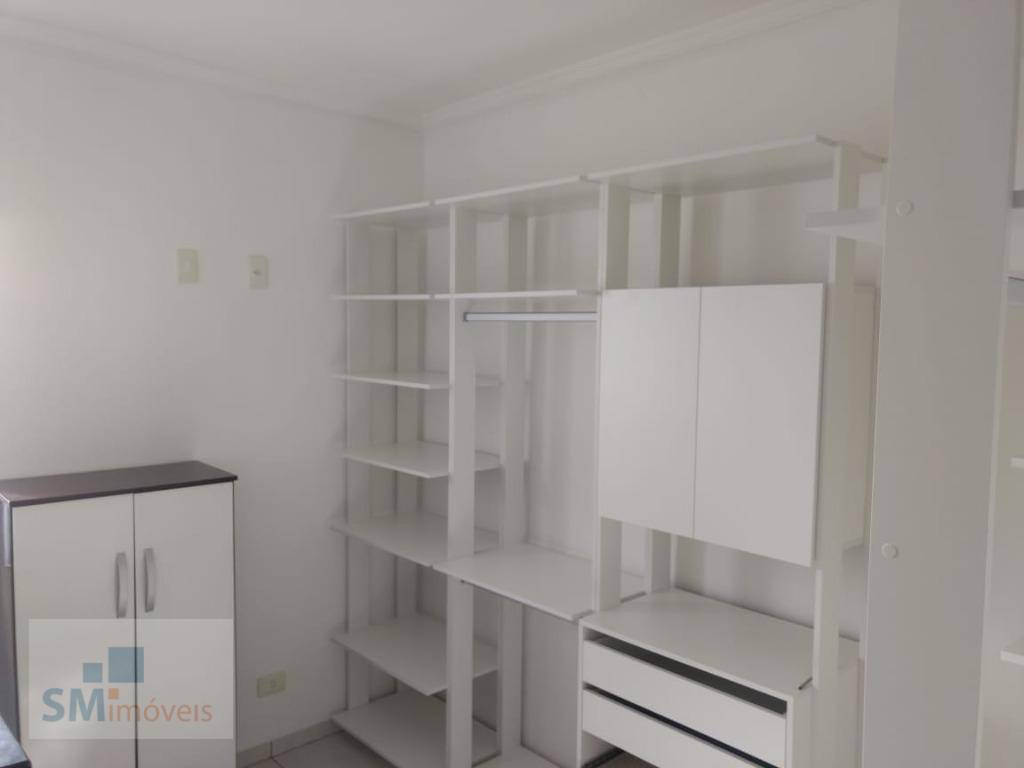 Apartamento à venda com 3 quartos, 220m² - Foto 5