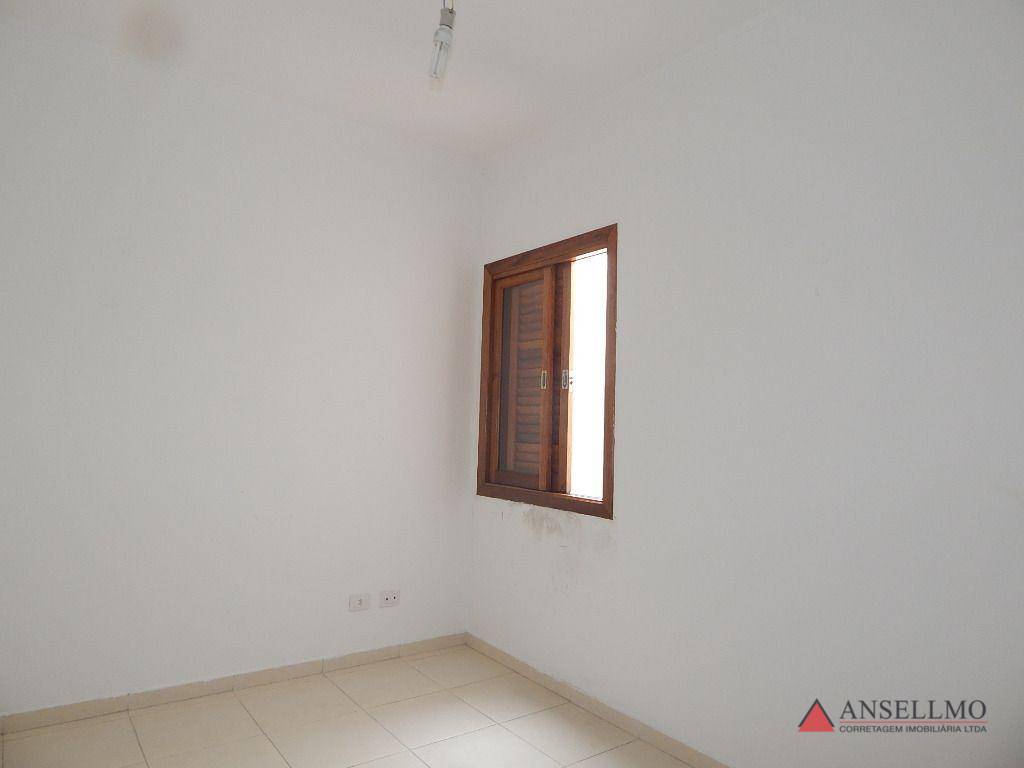 Sobrado à venda e aluguel com 3 quartos, 192m² - Foto 15