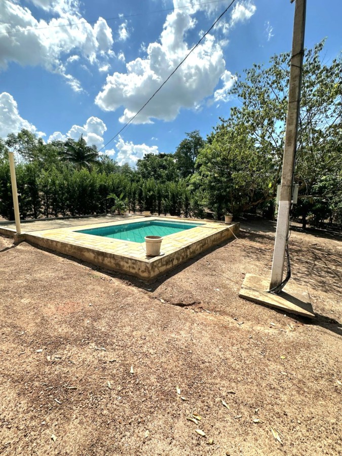 Chácara à venda com 2 quartos, 5000m² - Foto 2