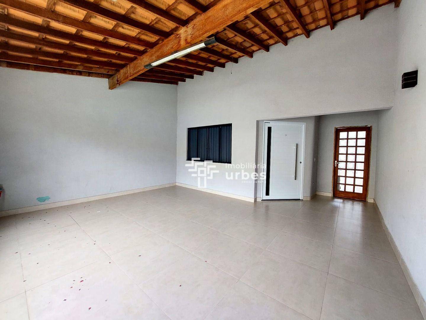 Casa para alugar com 3 quartos, 169m² - Foto 2