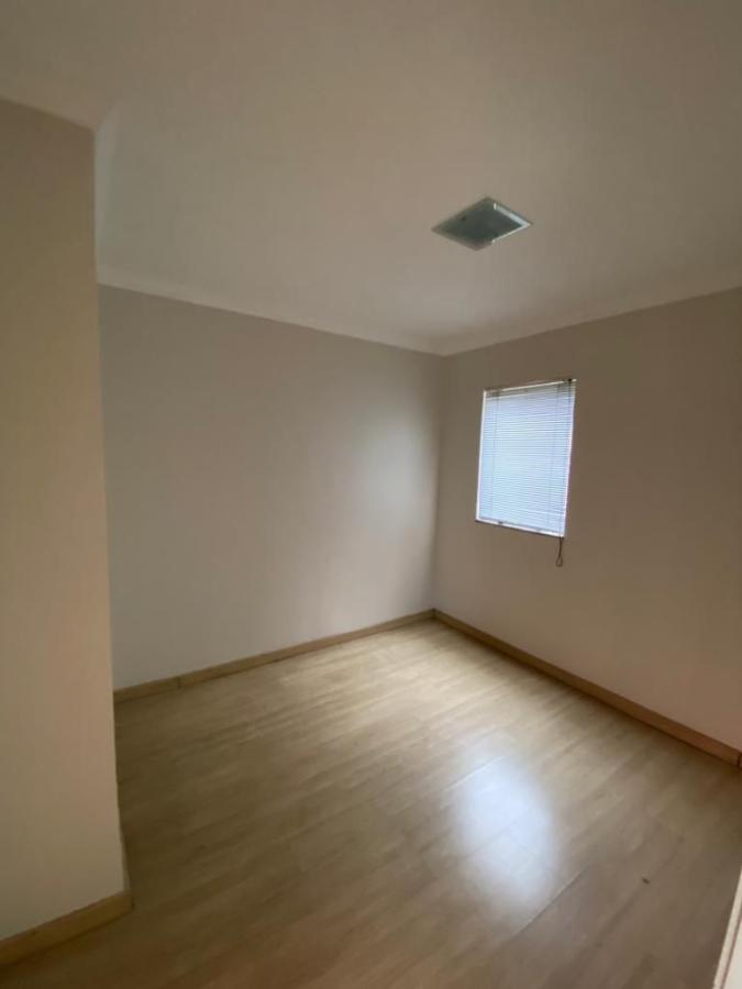 Apartamento à venda com 3 quartos, 211m² - Foto 40