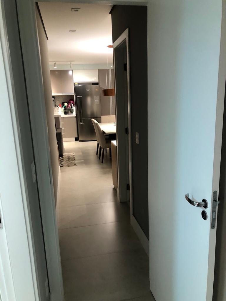 Apartamento à venda com 2 quartos, 57m² - Foto 20