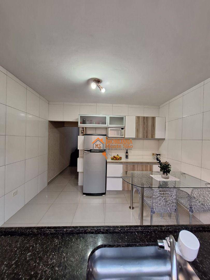 Sobrado à venda com 3 quartos, 214m² - Foto 2