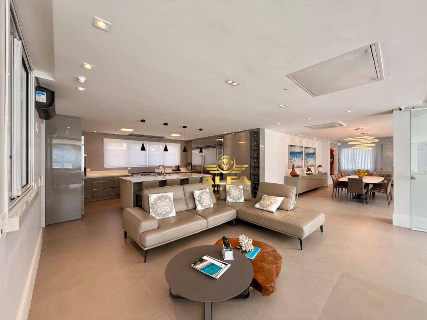 Casa de Condomínio à venda com 8 quartos, 1055m² - Foto 11