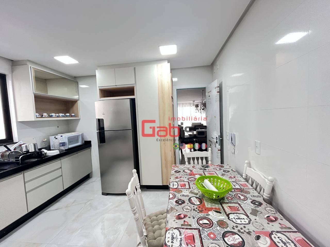 Cobertura para alugar com 5 quartos, 274m² - Foto 39