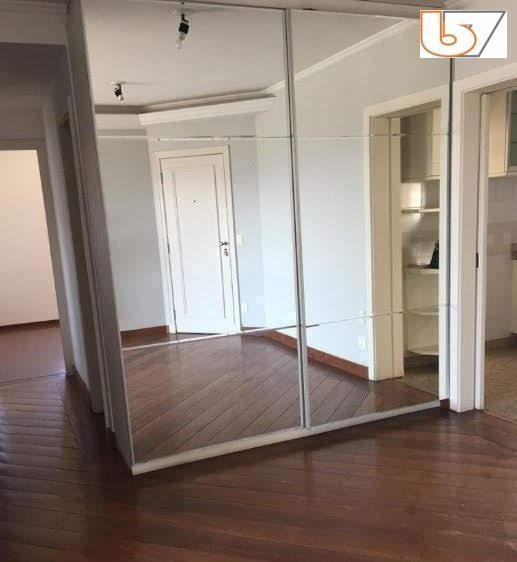 Apartamento para alugar com 3 quartos, 98m² - Foto 9