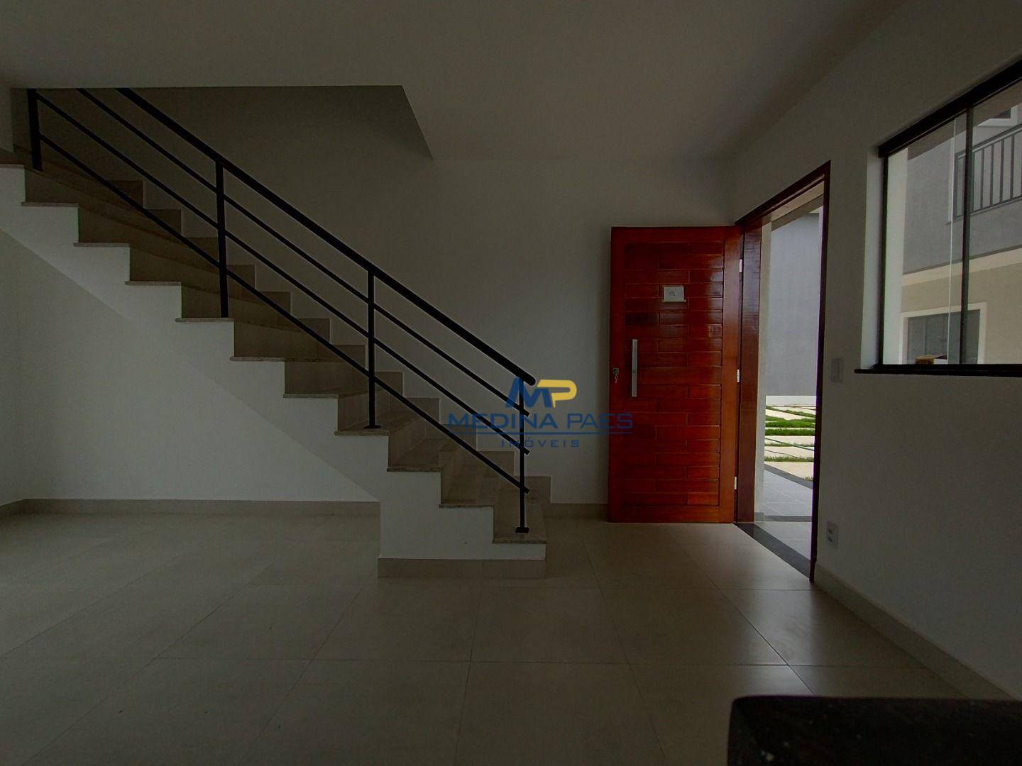 Casa à venda com 2 quartos, 48m² - Foto 11