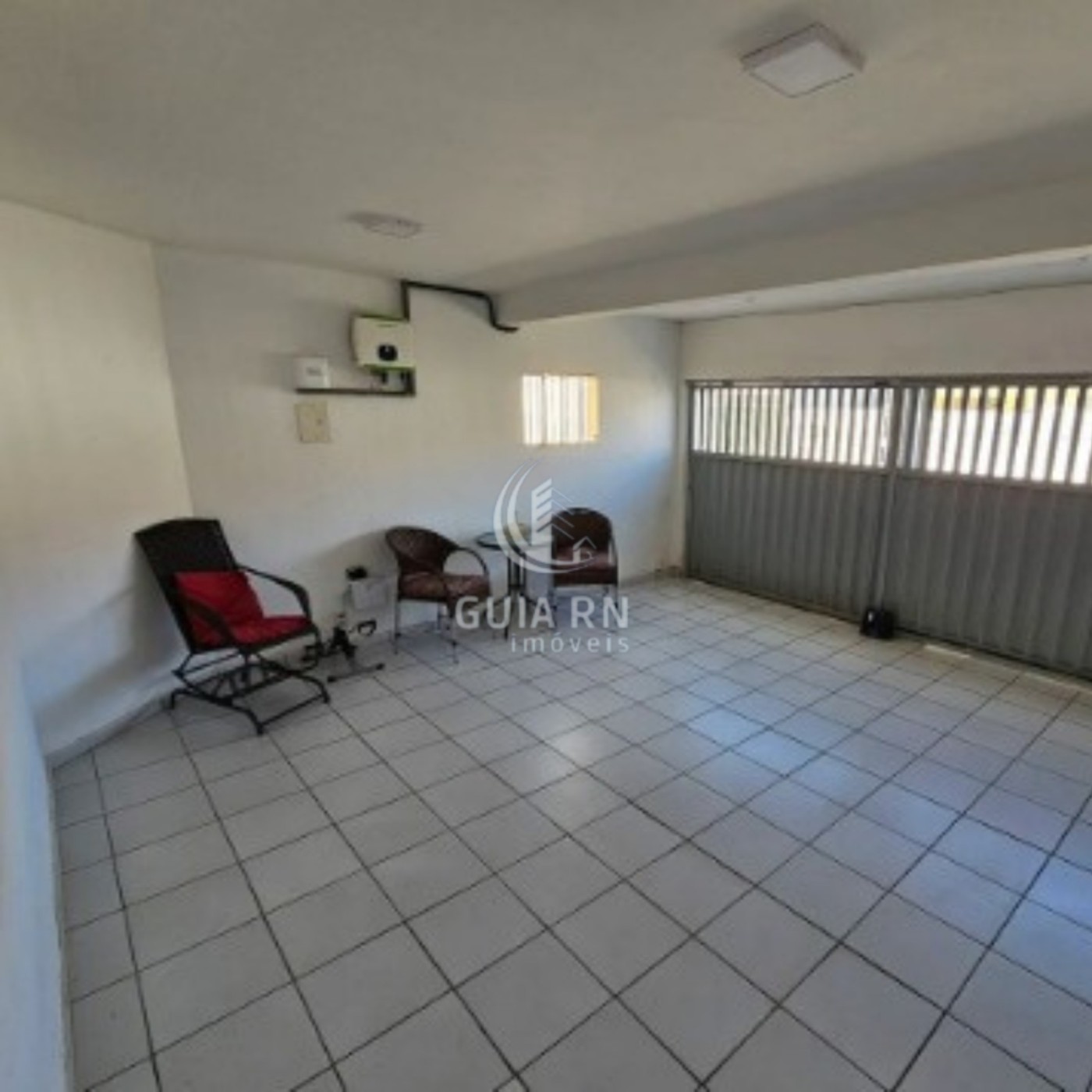Casa à venda com 5 quartos, 240m² - Foto 8