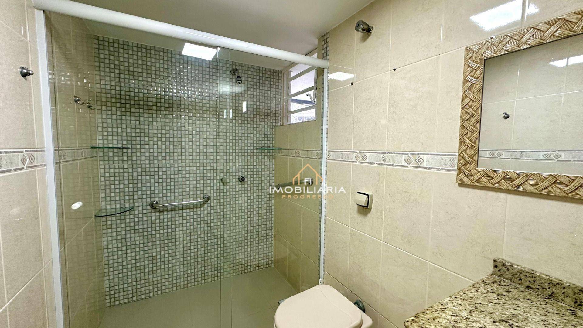 Apartamento para alugar com 2 quartos, 90m² - Foto 17