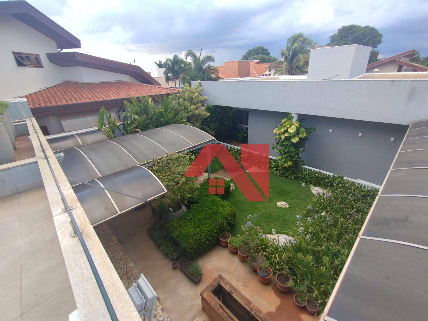 Sobrado à venda com 4 quartos, 400m² - Foto 2