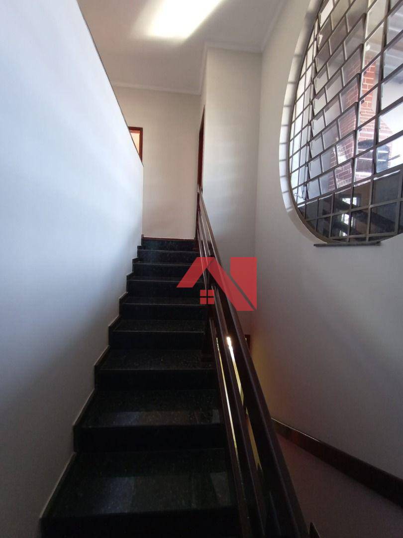 Sobrado à venda com 3 quartos, 350m² - Foto 24