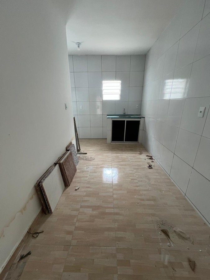 Casa para alugar com 2 quartos, 85m² - Foto 6