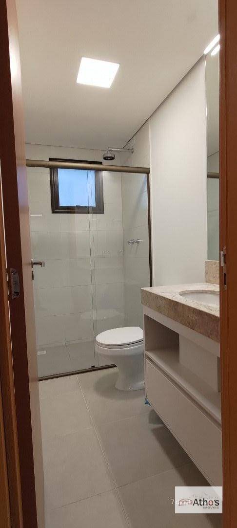 Apartamento à venda com 3 quartos, 99m² - Foto 20