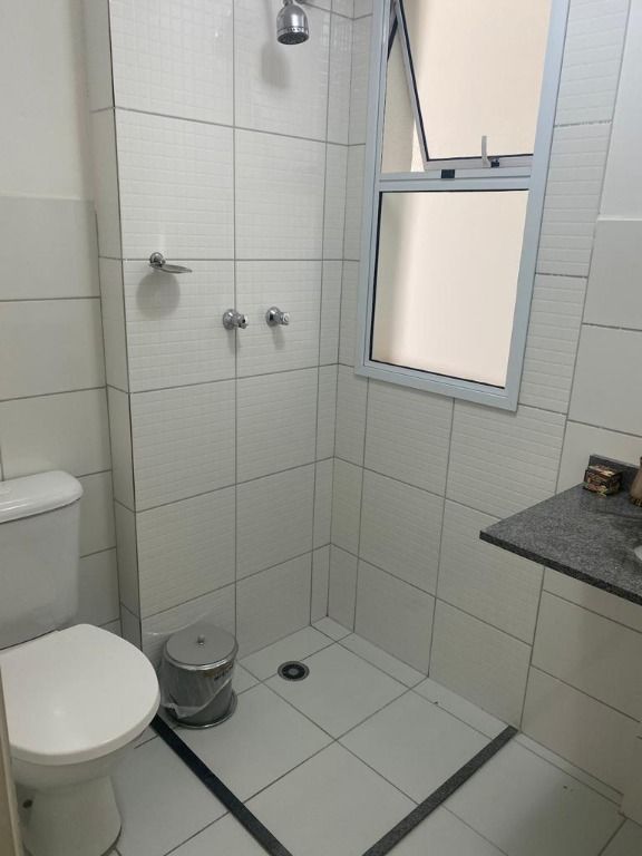 Apartamento à venda com 2 quartos, 55m² - Foto 18