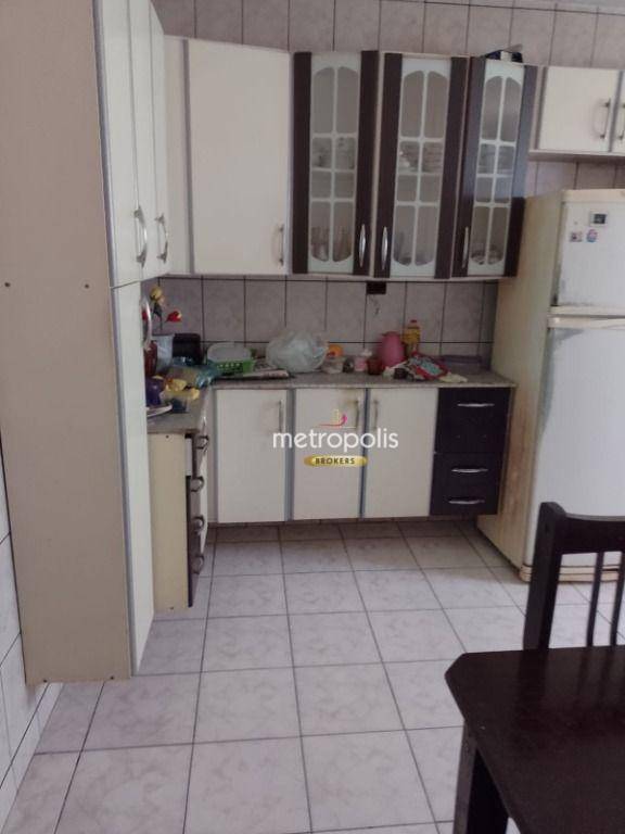 Casa à venda com 3 quartos, 210m² - Foto 5