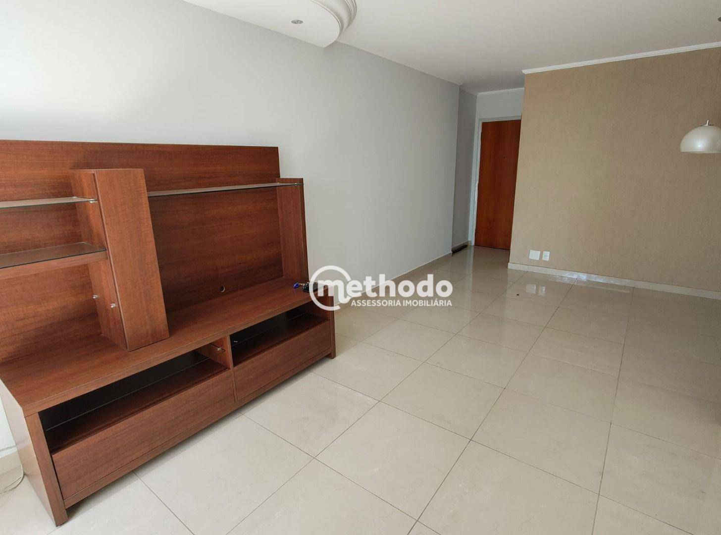 Apartamento para alugar com 3 quartos, 93m² - Foto 4