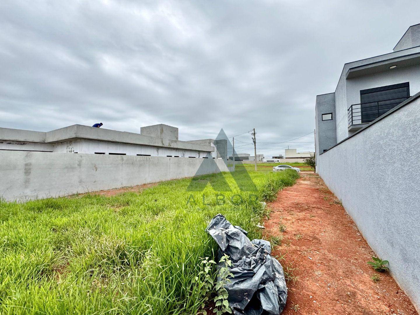 Terreno, 360 m² - Foto 1