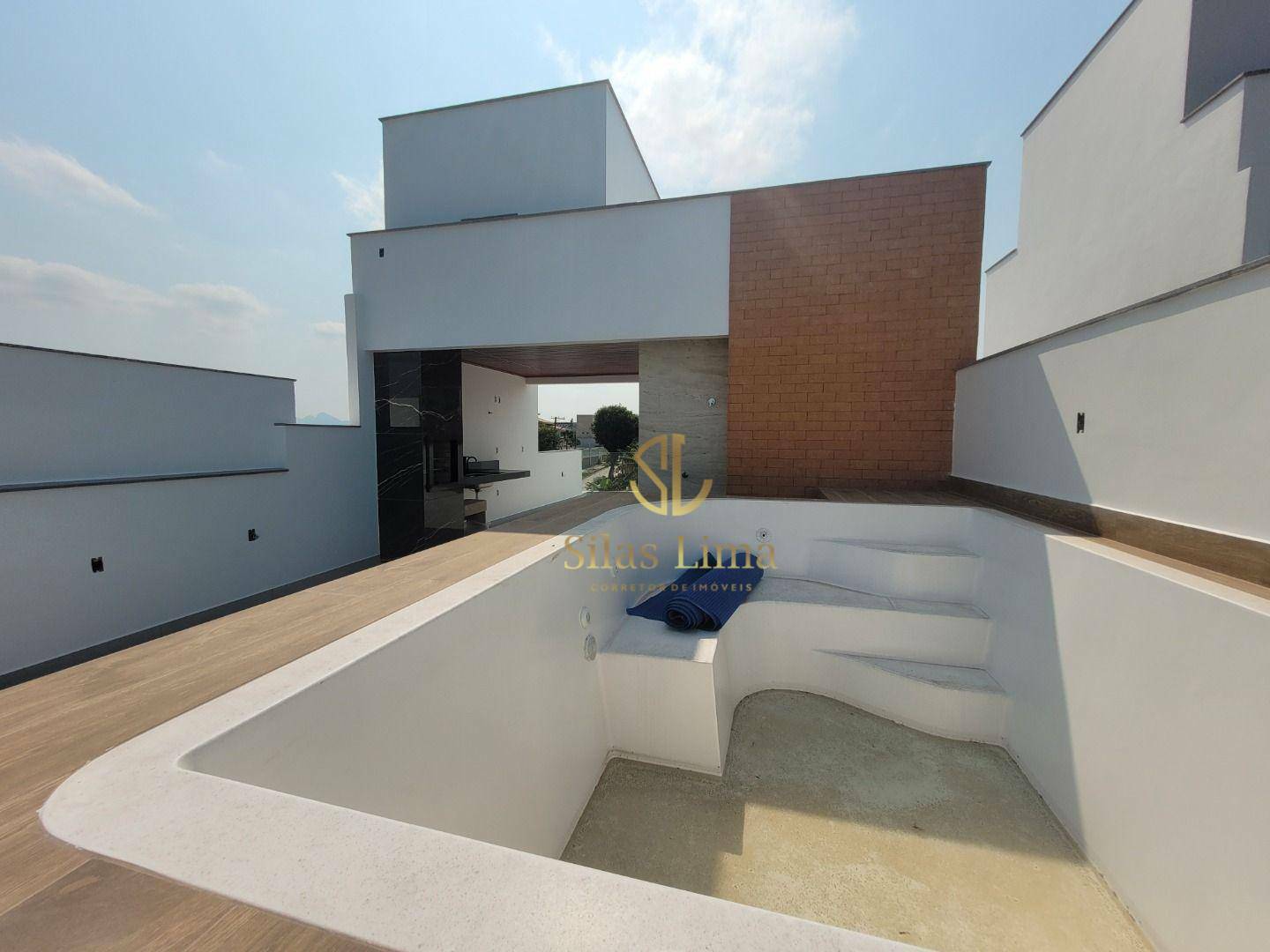 Casa à venda com 4 quartos, 210m² - Foto 39