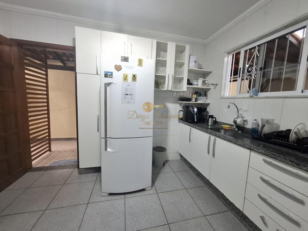 Casa de Condomínio à venda com 3 quartos, 160m² - Foto 9